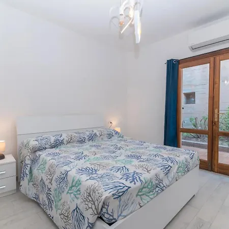 Seaview E9 Apartman *
